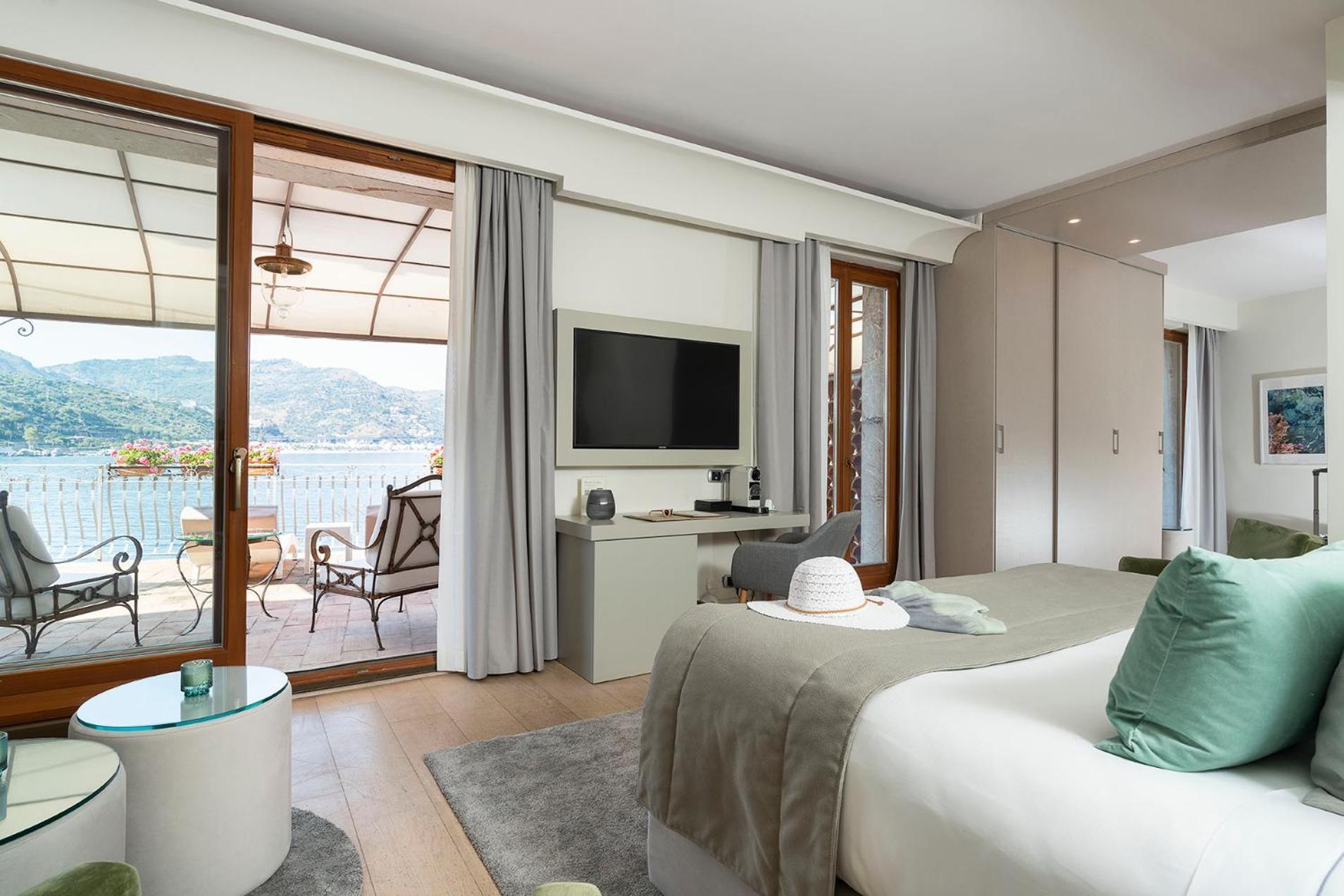 Hotel Atlantis Bay - Vretreats 5*